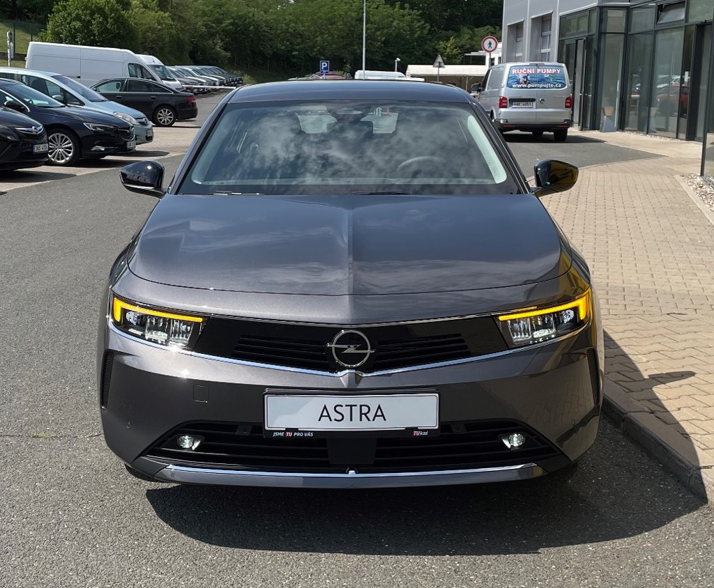 Opel Astra Edition 1.2T (81kW/110hp) MT6 Opel Astra