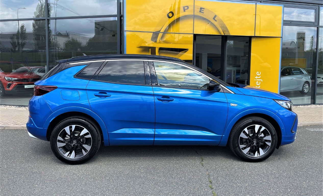 Opel Grandland Ultimate 1.2T(96kW/130hp) AT8 Opel Grandland