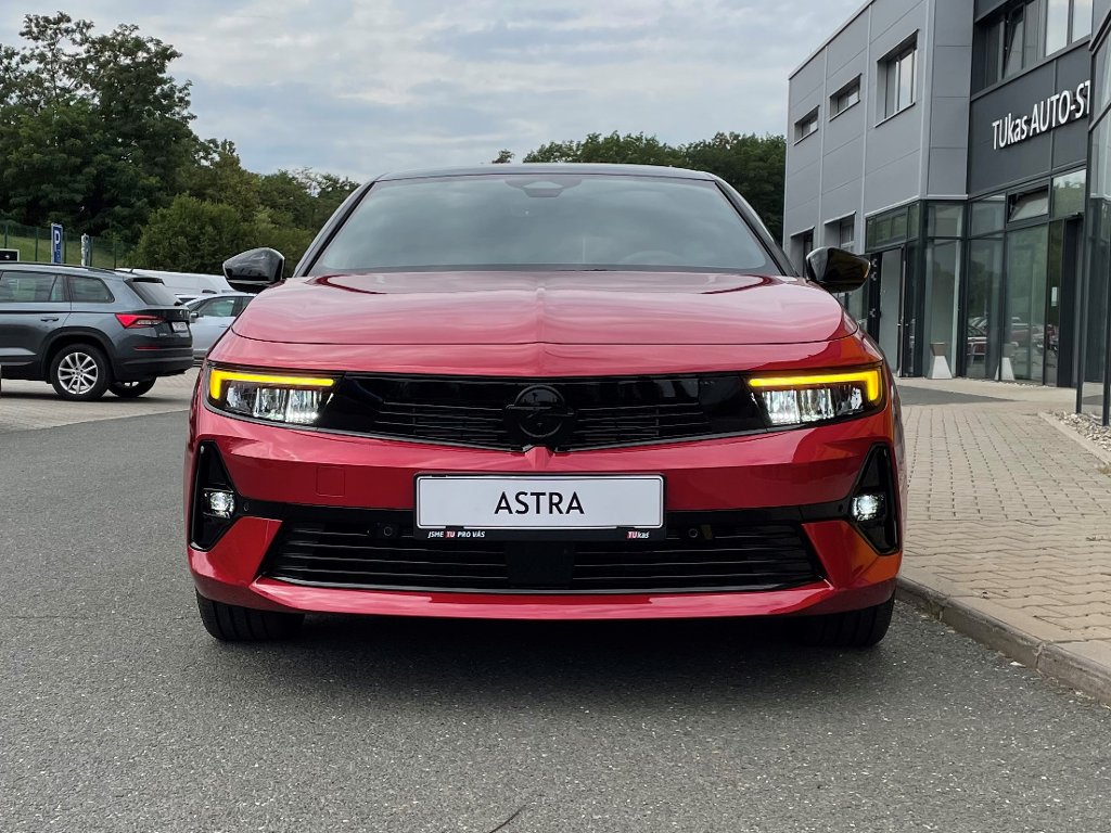 Opel Astra GS-Line PHEV 132kW/180HP AT8 Opel Astra