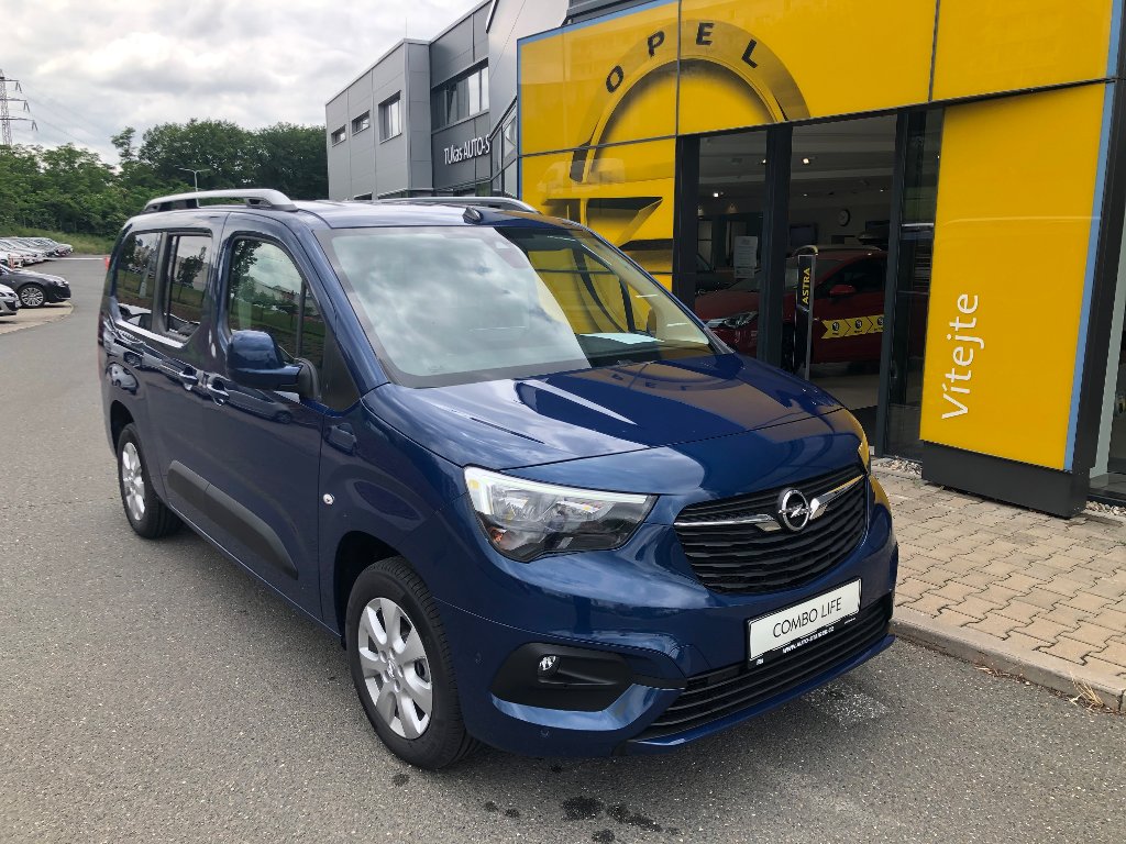 Opel Combo Enjoy L2H1 1.5CDTI 130k AT8 Opel Combo
