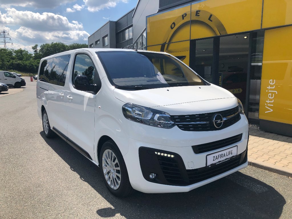 Opel Zafira L2H1 (L) Standard Enjoy 2.0L Opel Zafira