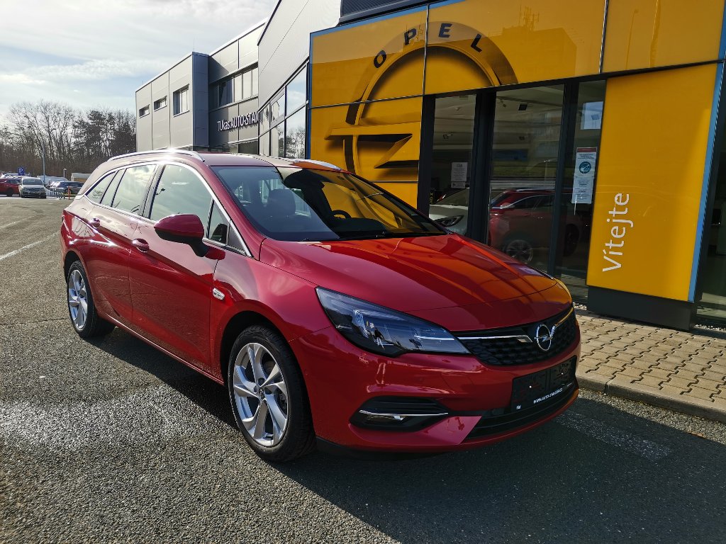 Opel Astra ST GS Line 1,2T 107kW/145k Opel Astra