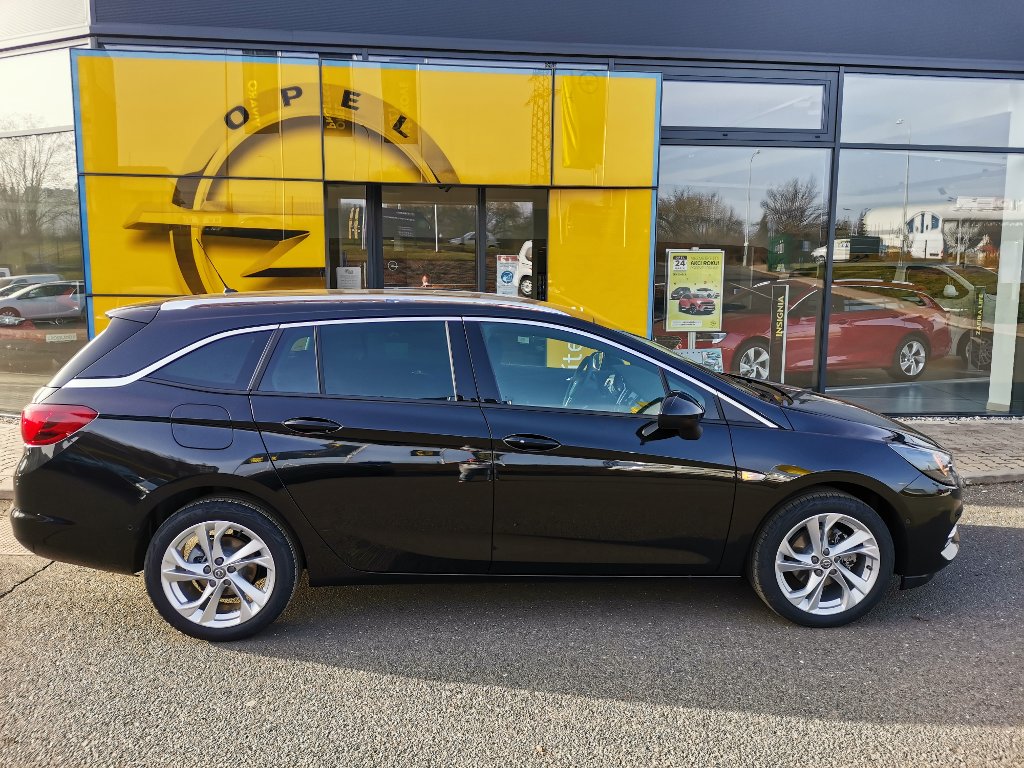 Opel Astra ST GS Line 1,2T 107kW/145k Opel Astra