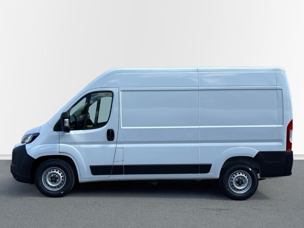 Opel Movano 2.0 CDTi 140k AT Van 3500 L2H2 Opel Movano