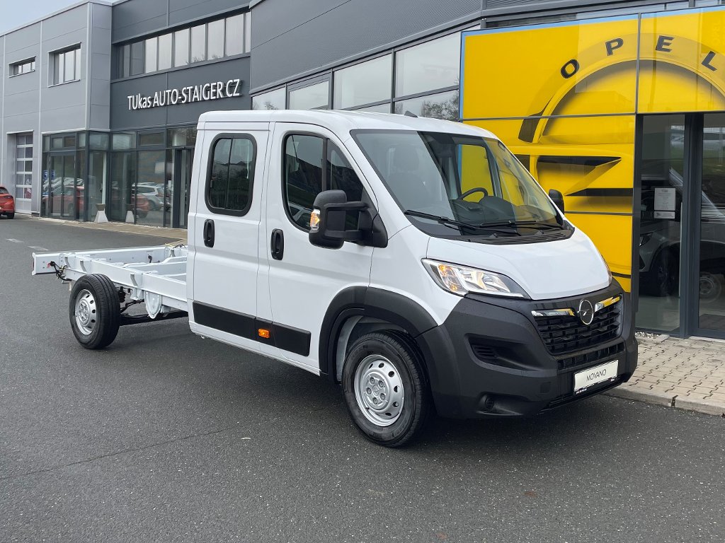 Opel Movano Dvojkabina L4 2.2DT 121kW MT6 Opel Movano