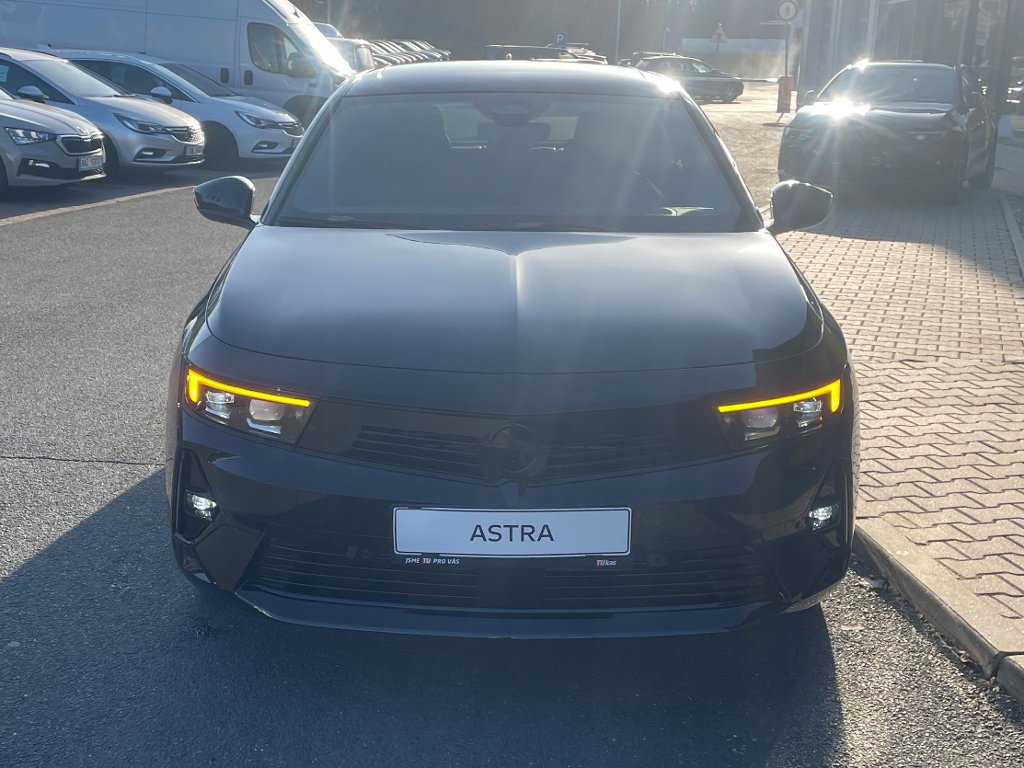 Opel Astra GS 1.2 T(96kW/130k)AT8 Opel Astra