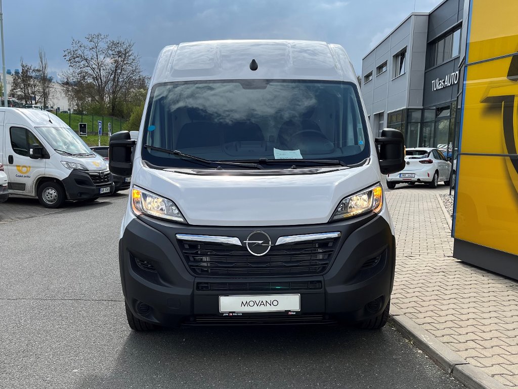 Opel Movano VAN 3300 L2H2 2.2DT 103kW MT6 Opel Movano