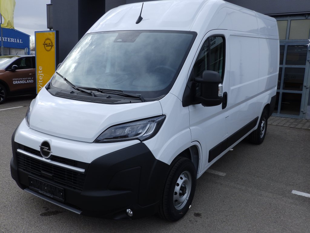 Opel Movano