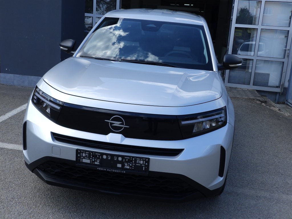 Opel Frontera 1.2 TURBO 145PS - Hybrid eDCT6 Opel Frontera