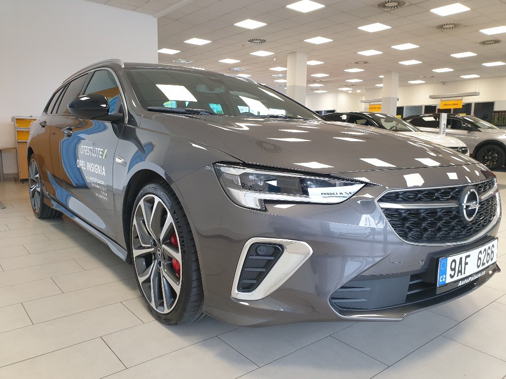 Opel Insignia GSI ST 2.0T 169 kW AT9 Opel Insignia