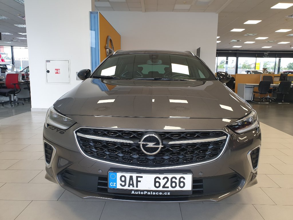 Opel Insignia GSI ST 2.0T 169 kW AT9 Opel Insignia