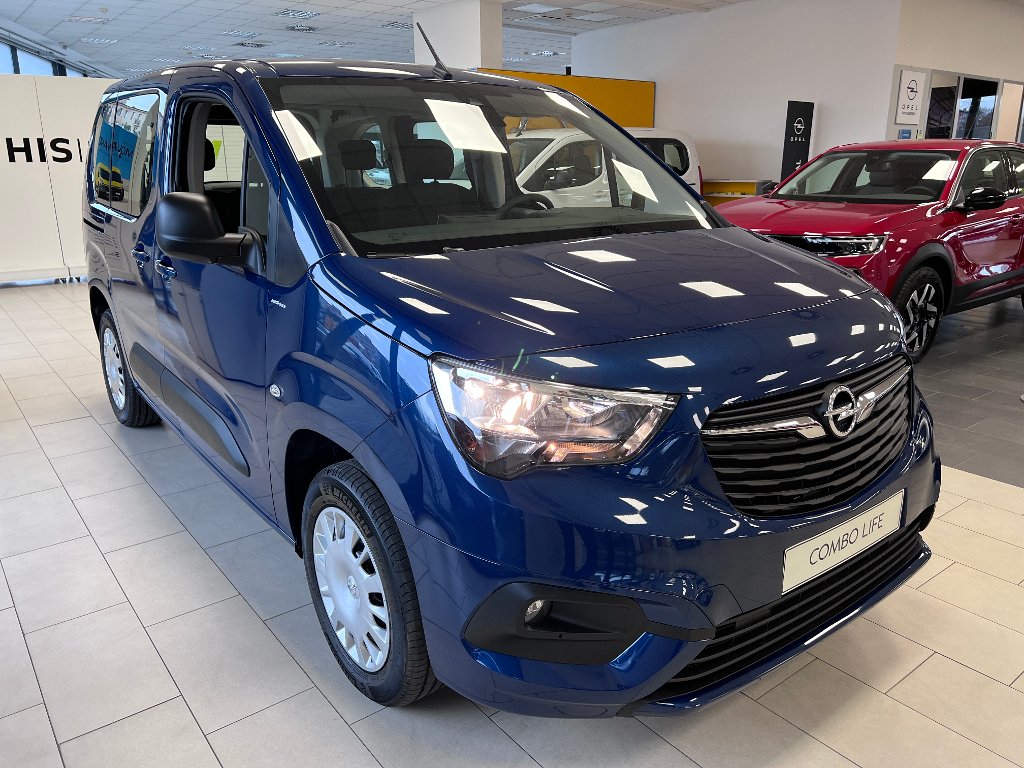 Opel Combo Edition Plus L1H1 1.2 81kW MT6 Opel Combo