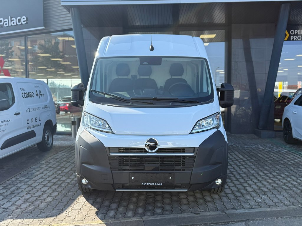 Opel Movano Van 3500 L3H2 180k 6MT Opel Movano