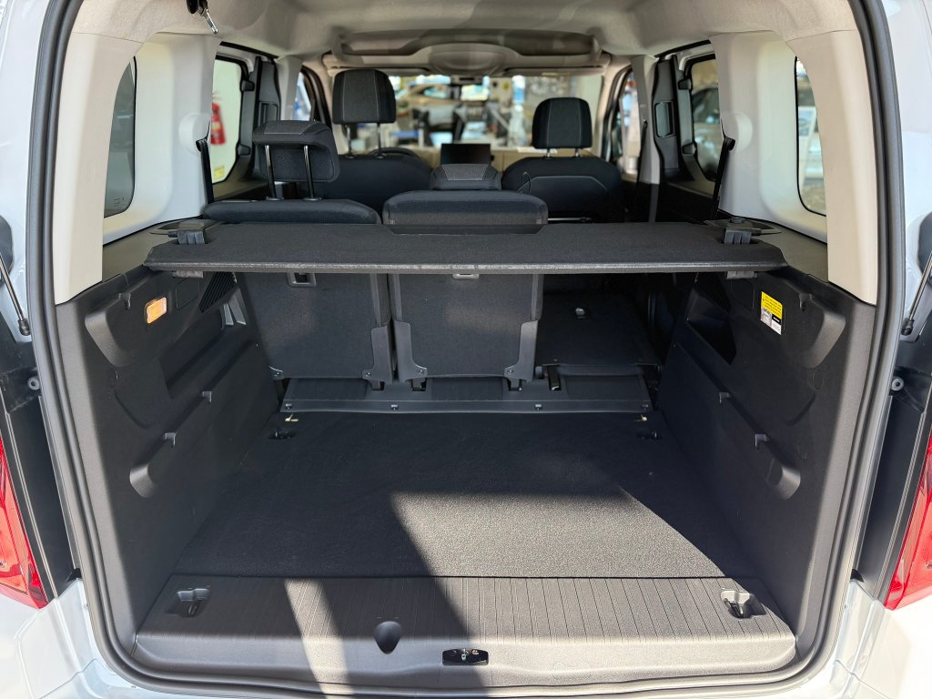 Opel Combo Edition Plus L1H1 1.2 81kW MT6 Opel Combo