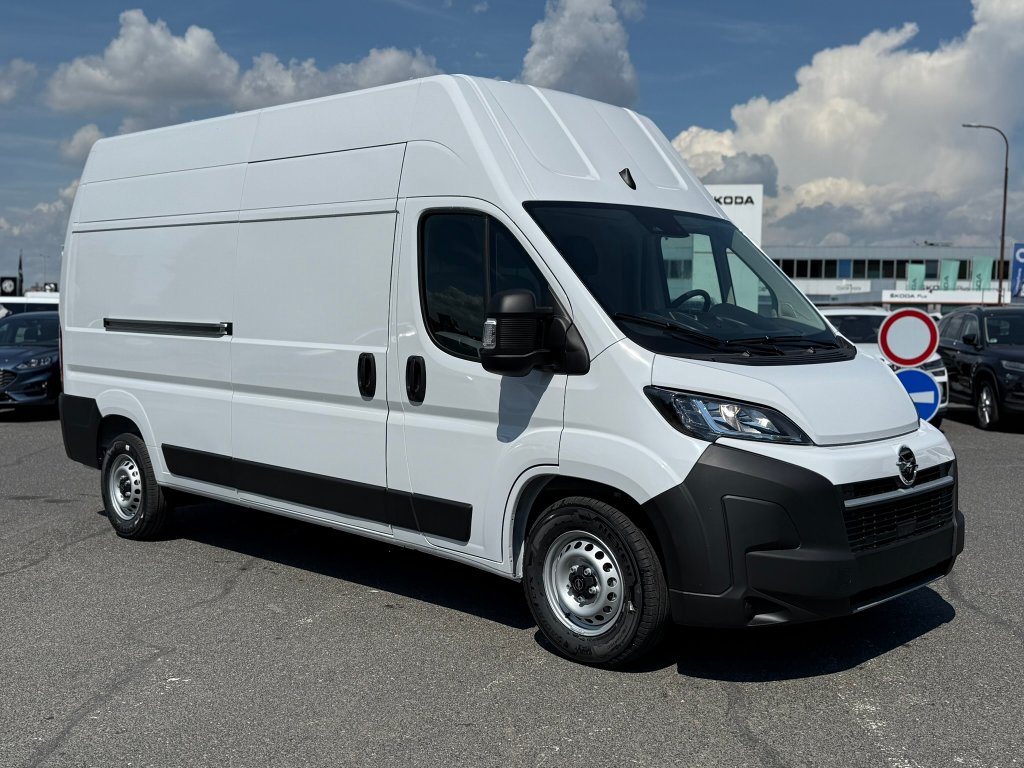 Opel Movano Van 3500 Heavy L3H3 140k 8°AT Opel Movano