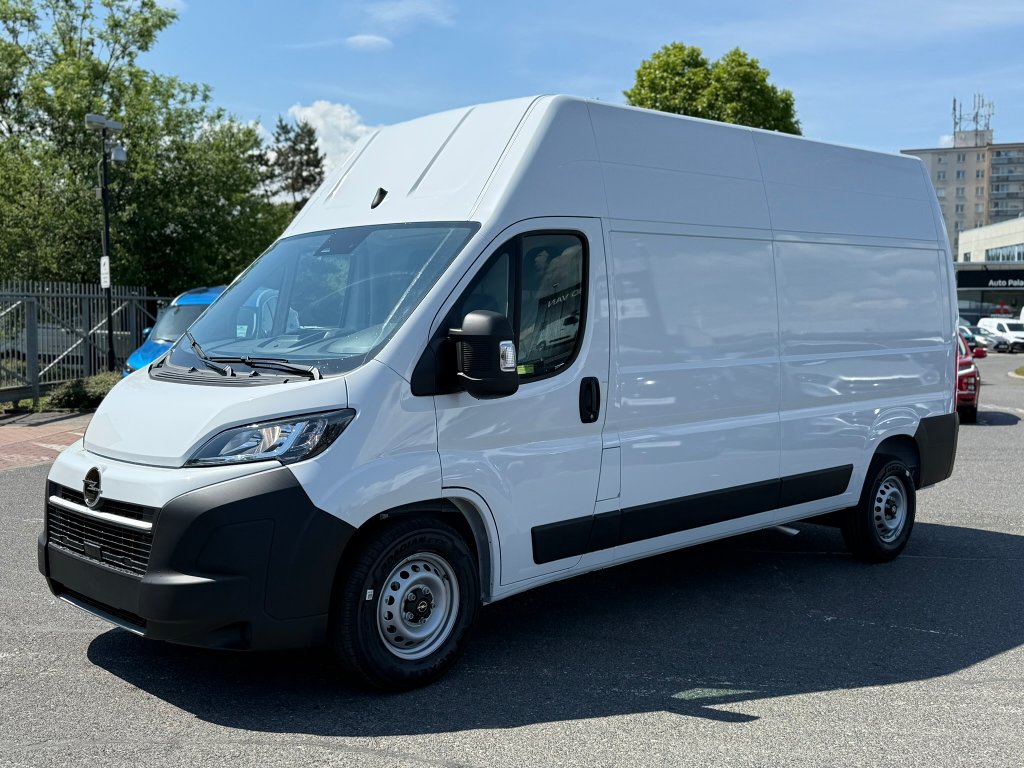 Opel Movano Van 3500 Heavy L3H3 140k 8°AT Opel Movano