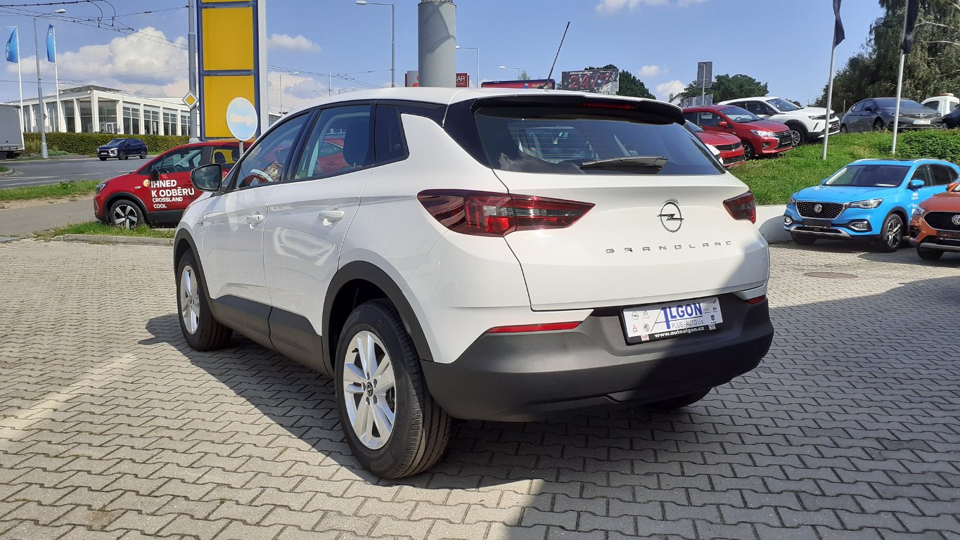 Opel Grandland 1,2 Turbo 96 kW MT6 Opel Grandland