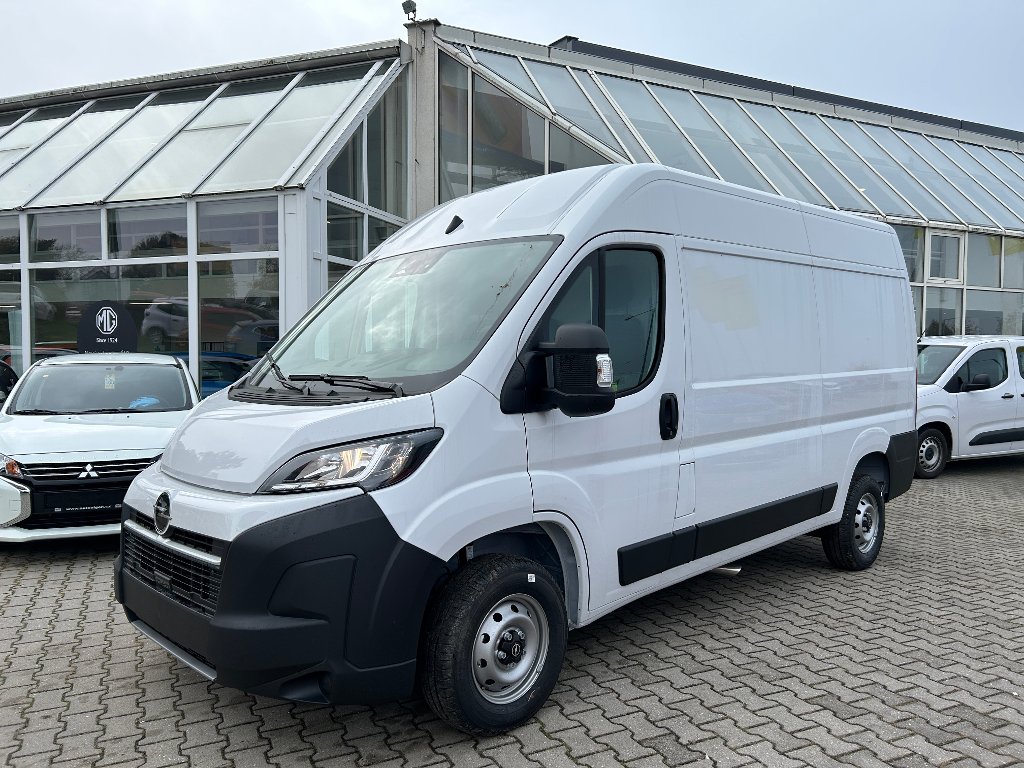 Opel Movano L2H2 2,2 CDTI 103kW MT6 Opel Movano