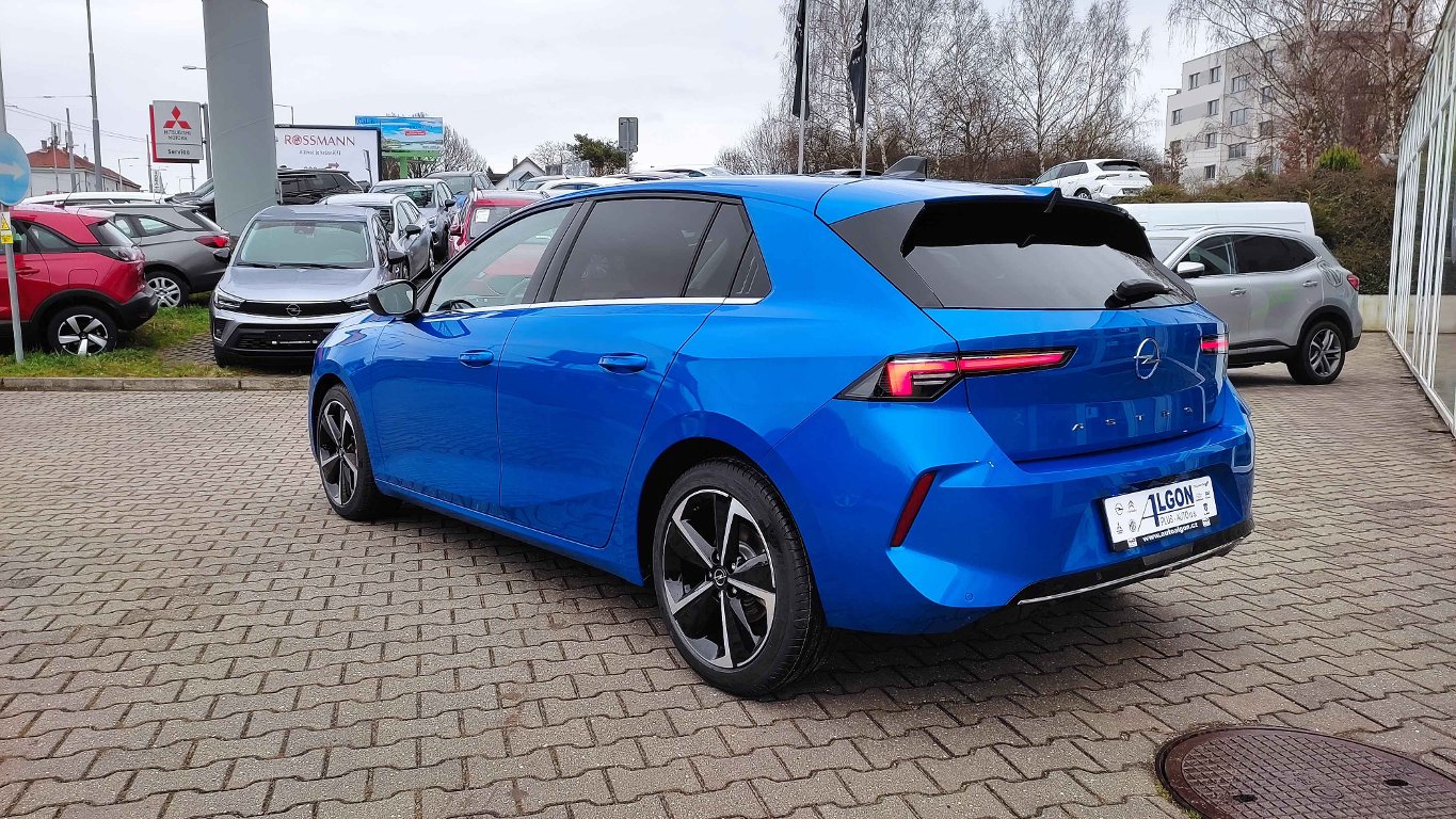 Opel Astra Elegance 1,2 Turbo 96kW AT8 Opel Astra