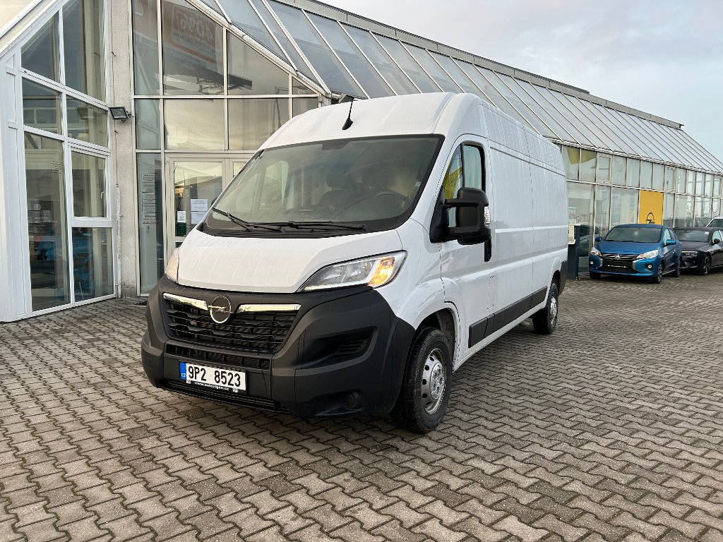 Opel Movano