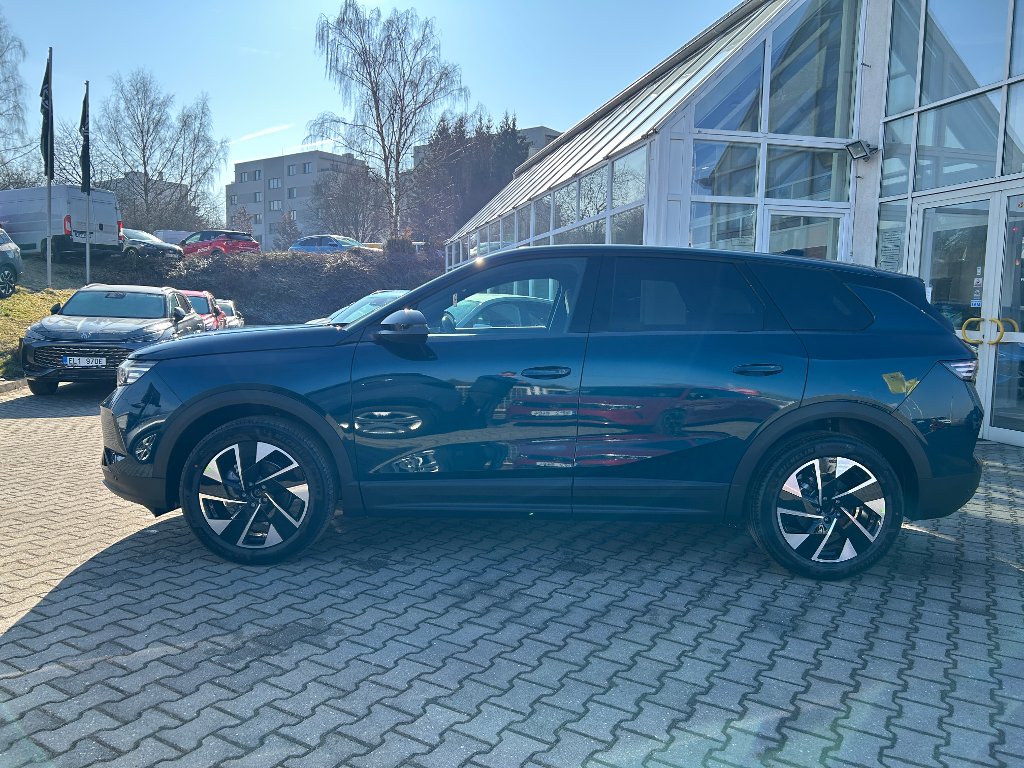 Opel Grandland GS Mild-hybrid 1,2 Turbo 107kW Opel Grandland