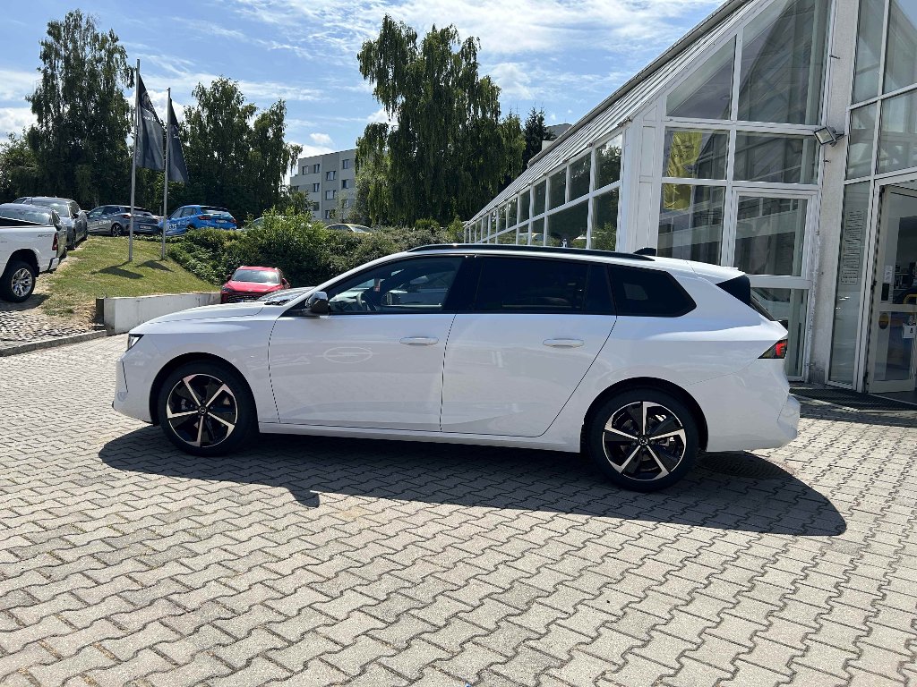 Opel Astra ST Edition 1,2 Turbo 96kW MT6 Opel Astra