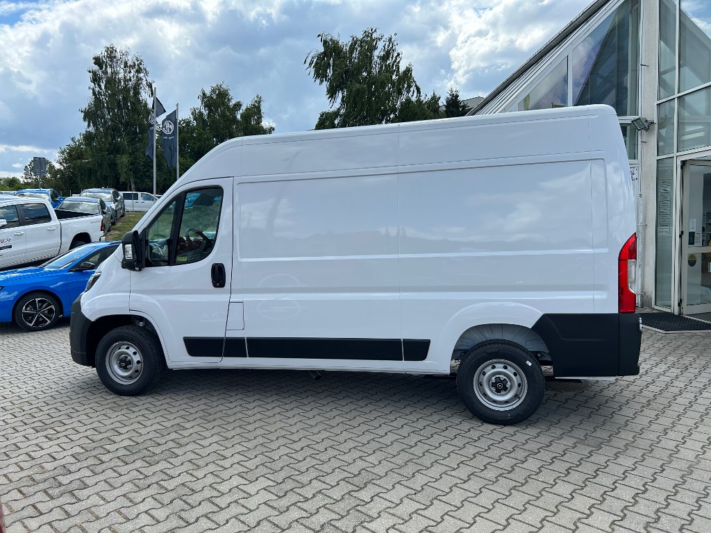 Opel Movano L2H2 2,2 CDTI 103kW MT6 Opel Movano
