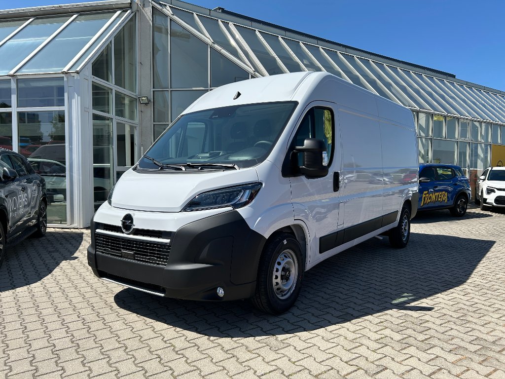 Opel Movano