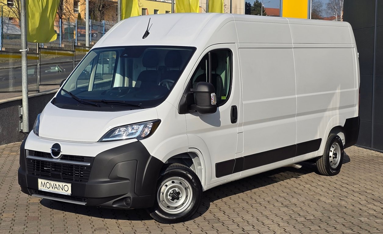 Opel Movano