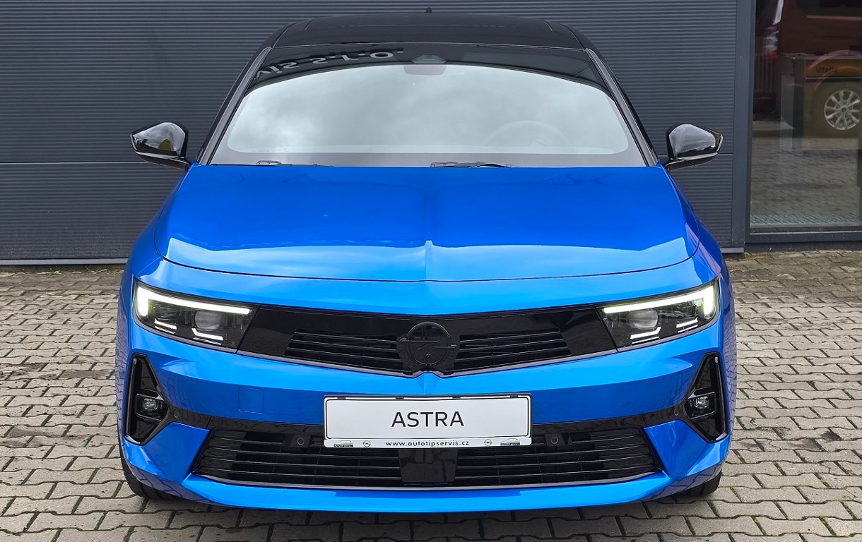 Opel Astra 5DR ULTIMATE 1.2 TURBO Opel Astra
