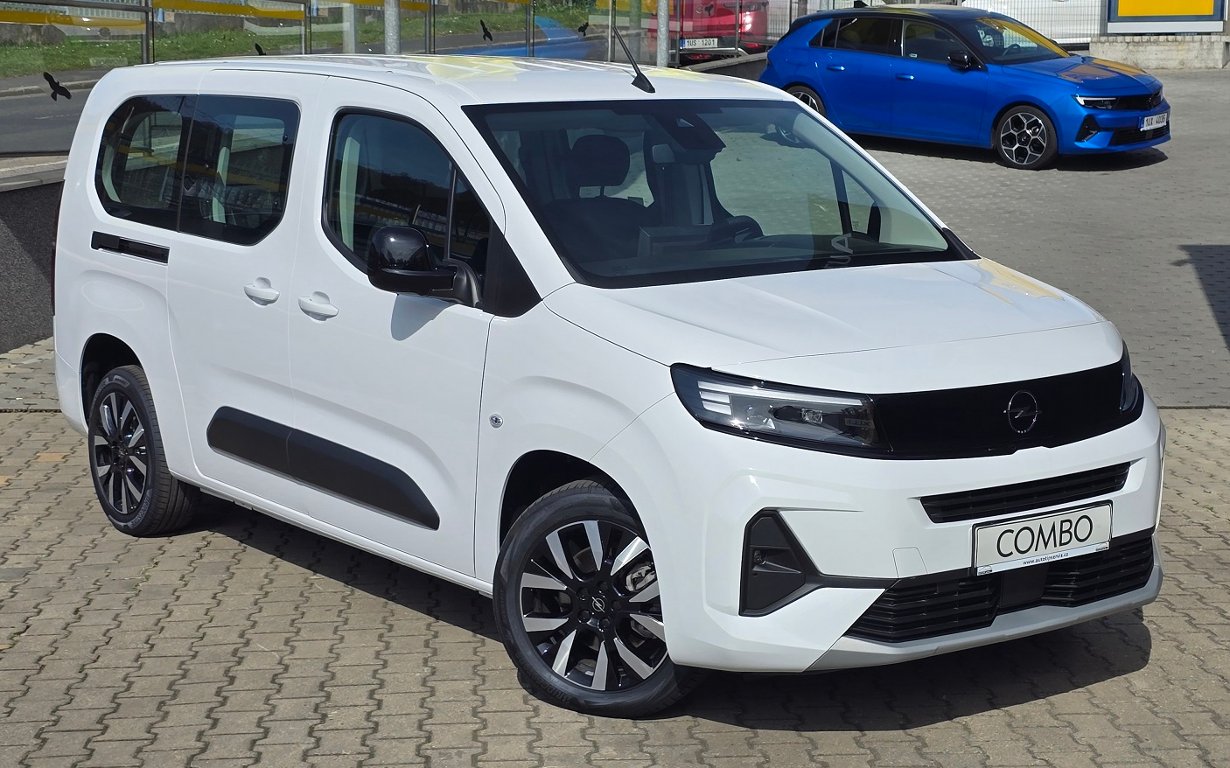 Opel Combo ELECTRIC EDITION PLUS L2H1 Opel Combo