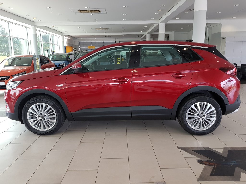 Opel Grandland X INNOVATION 1,6 Turbo AT8 + ZP Opel Grandland X