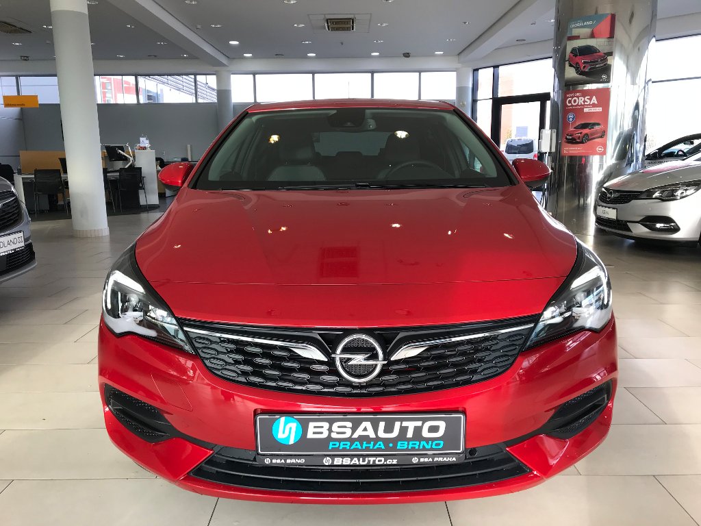 Opel Astra ELEGANCE 1,2 Turbo + ZP Zdarma Opel Astra