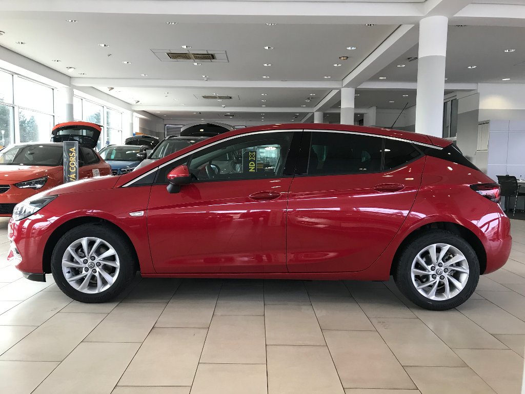 Opel Astra ELEGANCE 1,2 Turbo + ZP Zdarma Opel Astra