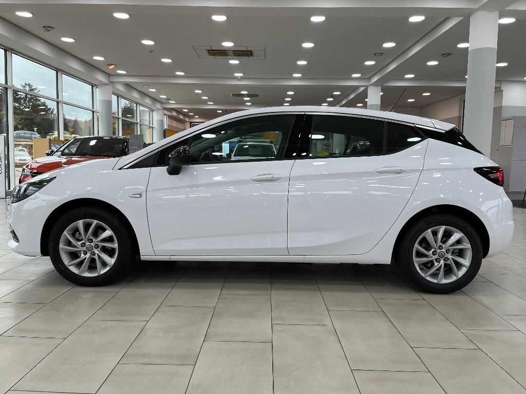 Opel Astra Elegance 1,2Turbo + ZP zdarma Opel Astra