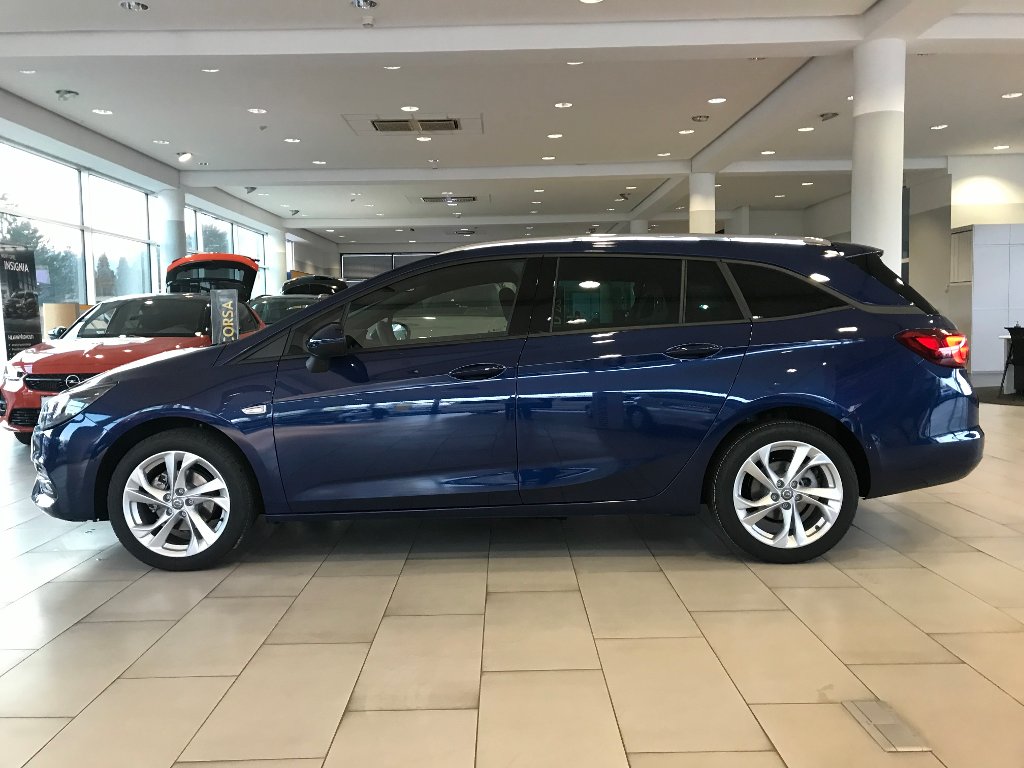 Opel Astra ST GS Line 1,2 Turbo + ZP Opel Astra