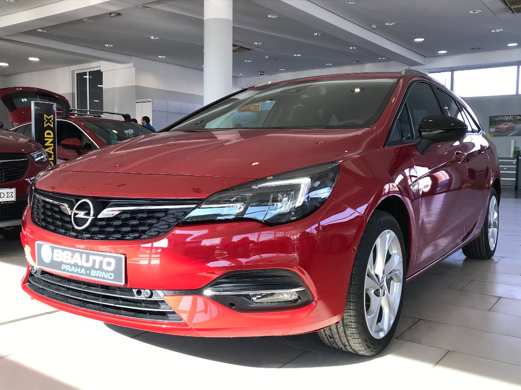 Opel Astra ST GS Line 1,2 Turbo + ZP Opel Astra