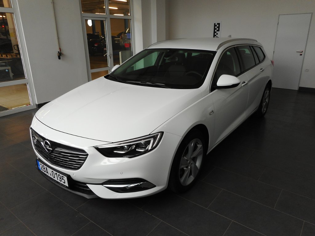 Opel Insignia INNOVATION 2.0TURBO 125kW Opel Insignia