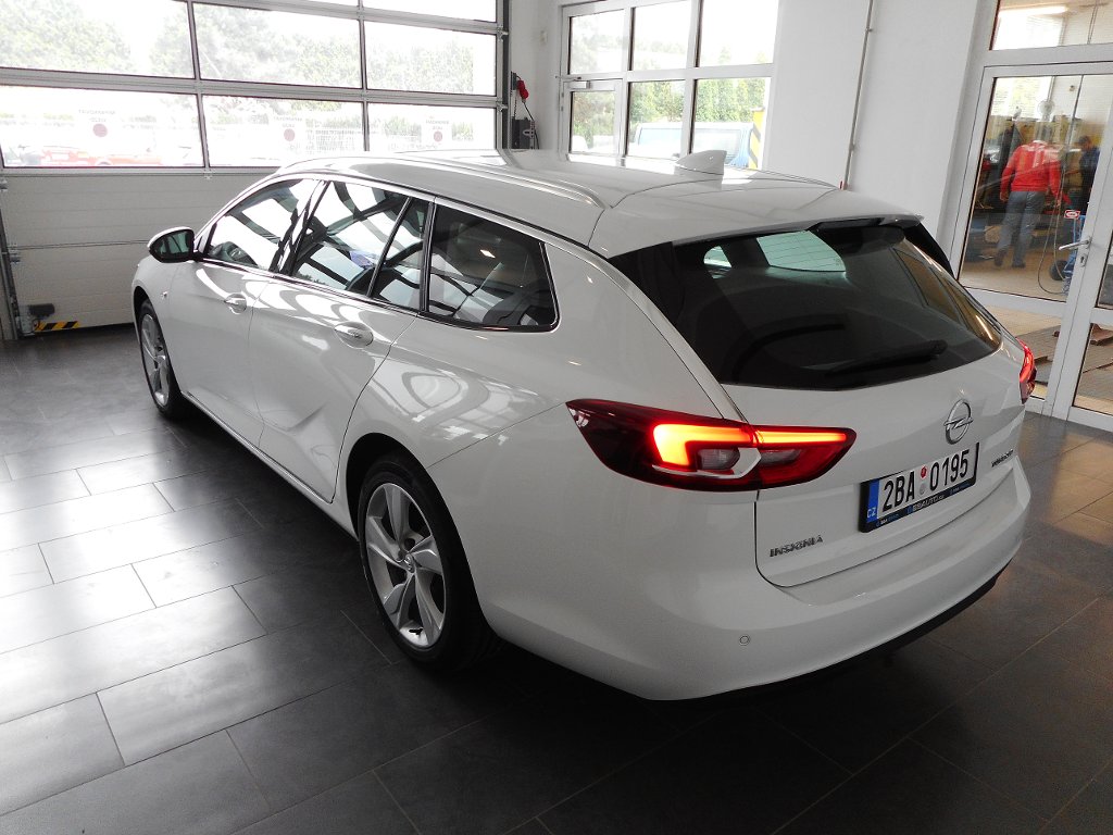 Opel Insignia INNOVATION 2.0TURBO 125kW Opel Insignia