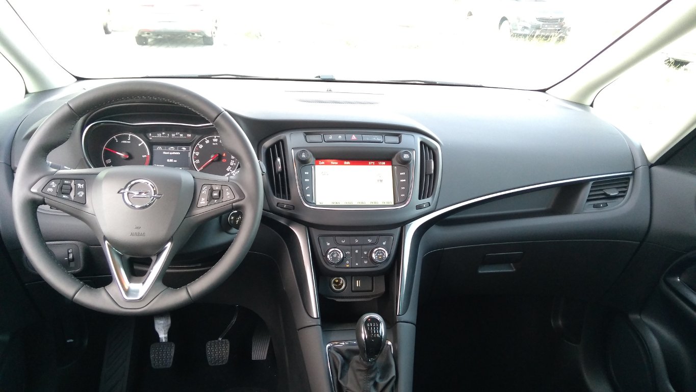 Opel Zafira INNOVATION 2.0 TURBO 125kW Opel Zafira