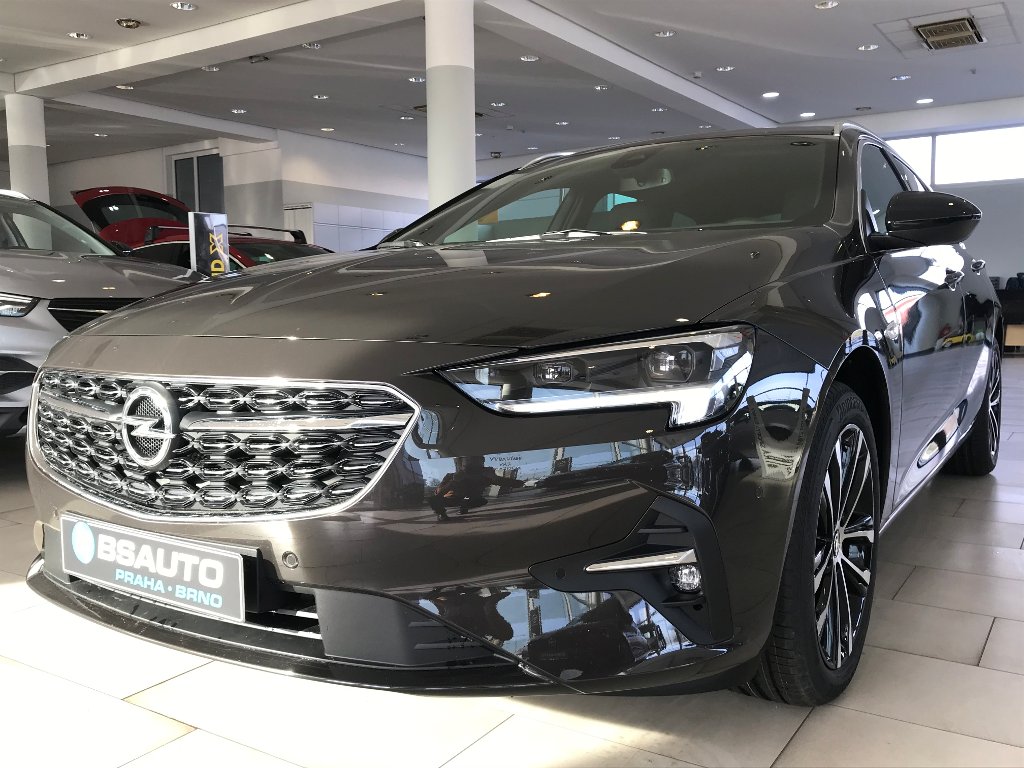 Opel Insignia ST Ultimate 2,0CDTI +ZP Zdarma Opel Insignia