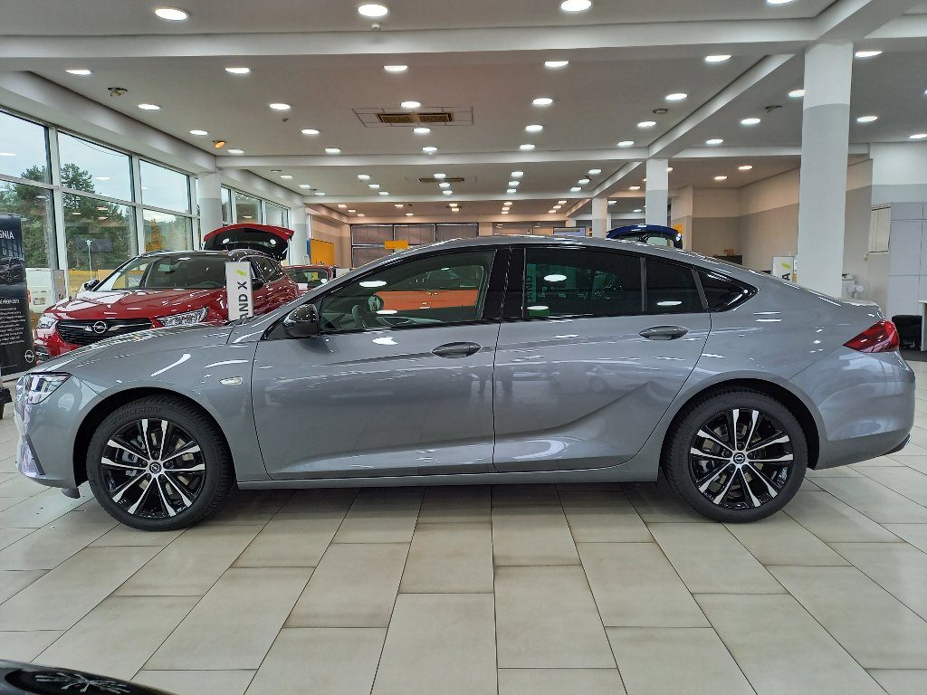 Opel Insignia Ultimate 2,0Turbo 200k AT9 +ZP Opel Insignia