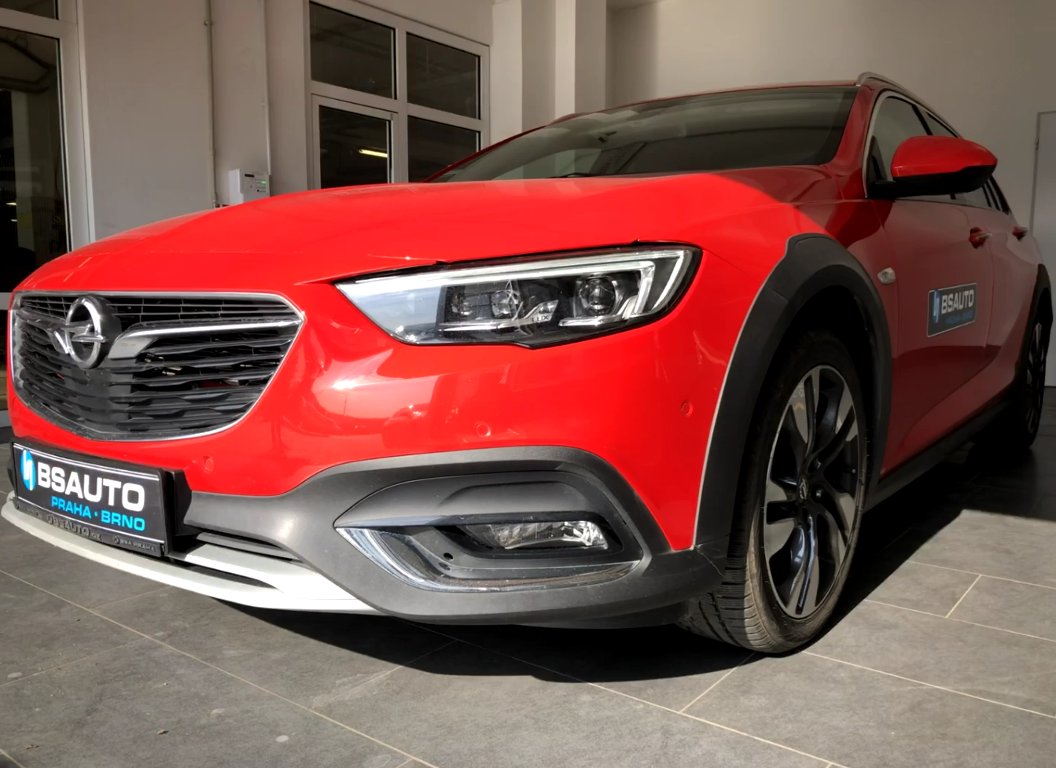 Opel Insignia COUNTRY TOURER 2,0 CDTI AWD AT Opel Insignia
