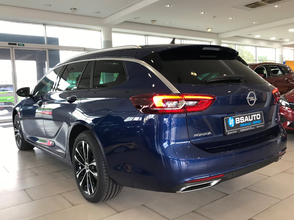 Opel Insignia ST Ultimate 2,0CDTI 4x4 AT +ZP Opel Insignia