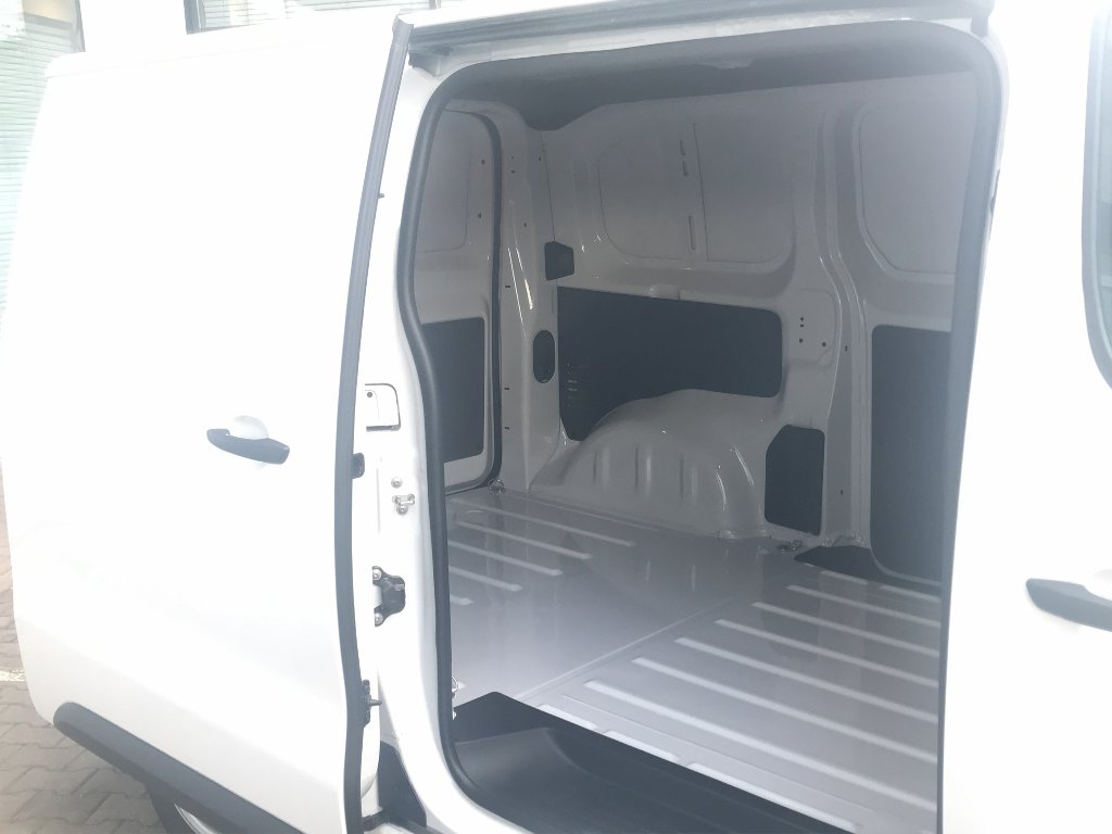 Opel Vivaro VAN L1H1 2.0CDTI 106kW MT6+ZP Opel Vivaro