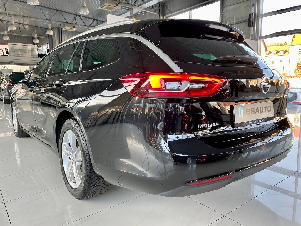 Opel Insignia Innovation 2,0CDTi 170koní AT8 Opel Insignia