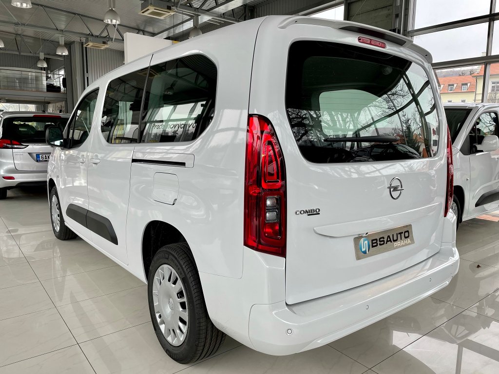 Opel Combo Edition Plus XL 1,5CDTi MT6+ZP Opel Combo