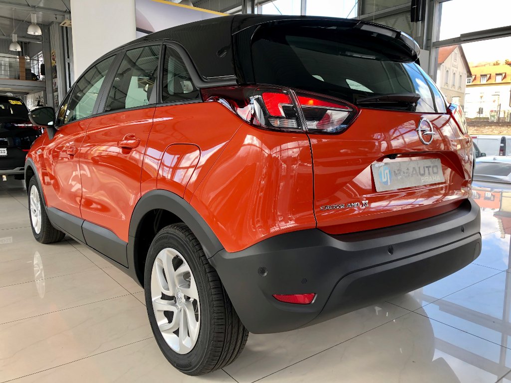 Opel Crossland X Smile 1,2 60KW + ZP zdarma Opel Crossland X
