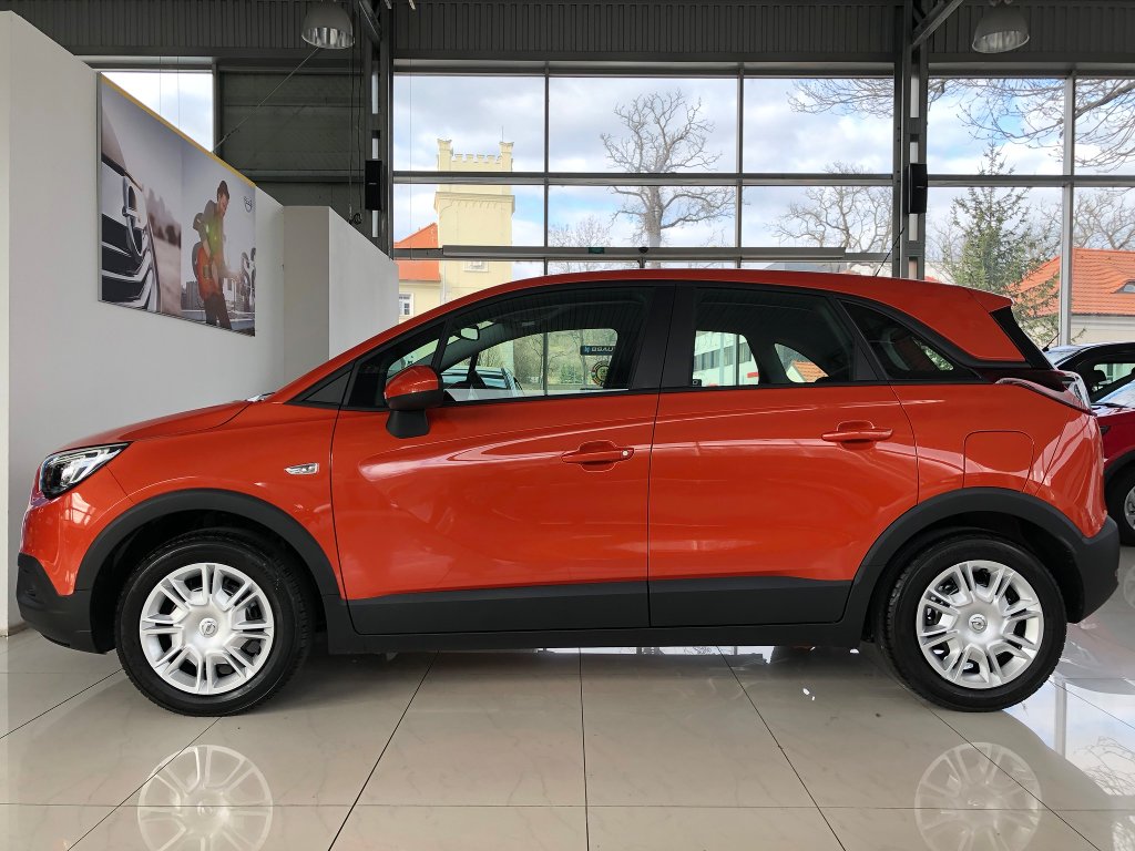 Opel Crossland X Enjoy 1,2 60 kW / 81 koní Opel Crossland X