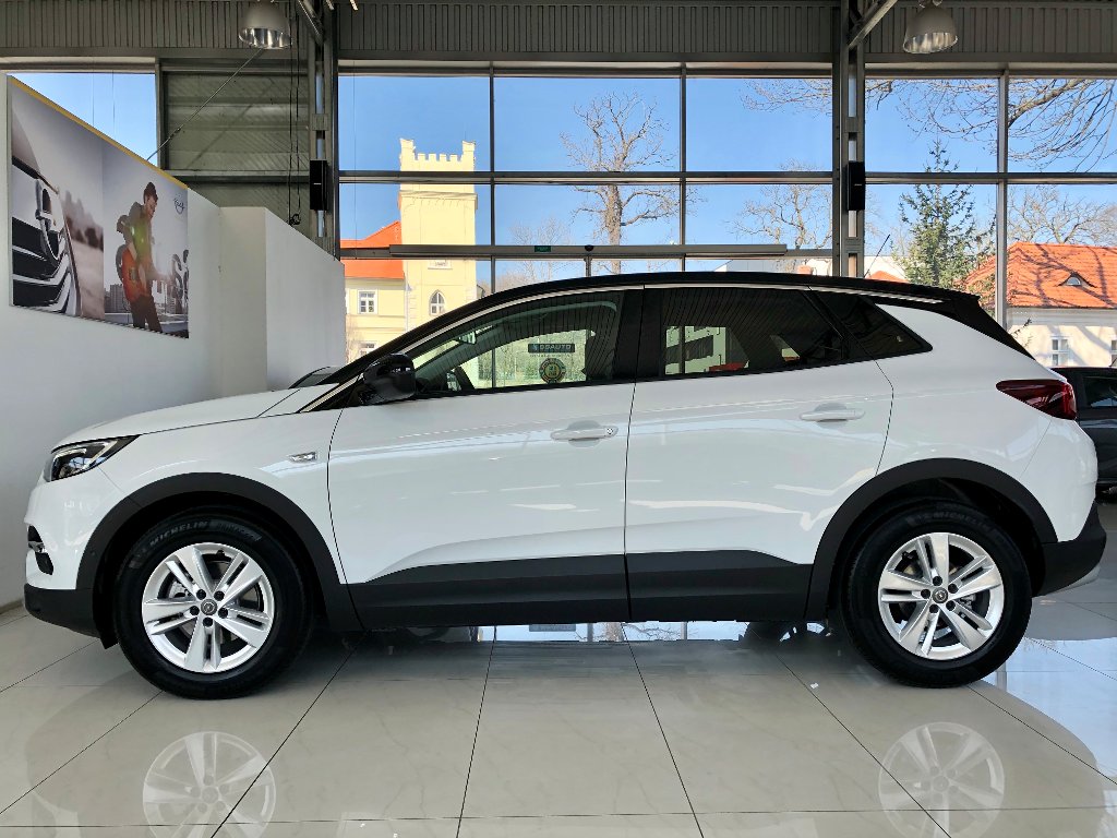 Opel Grandland X Enjoy 1,2Turbo + ZP zdarma Opel Grandland X